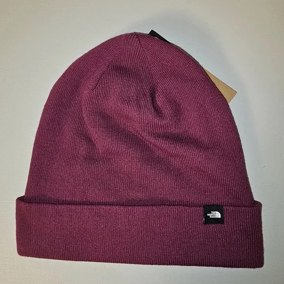 The North Face Men's Burgundy Dock Worker  Beanie "Nature Is Magic " winter hat - Picture 6 of 10